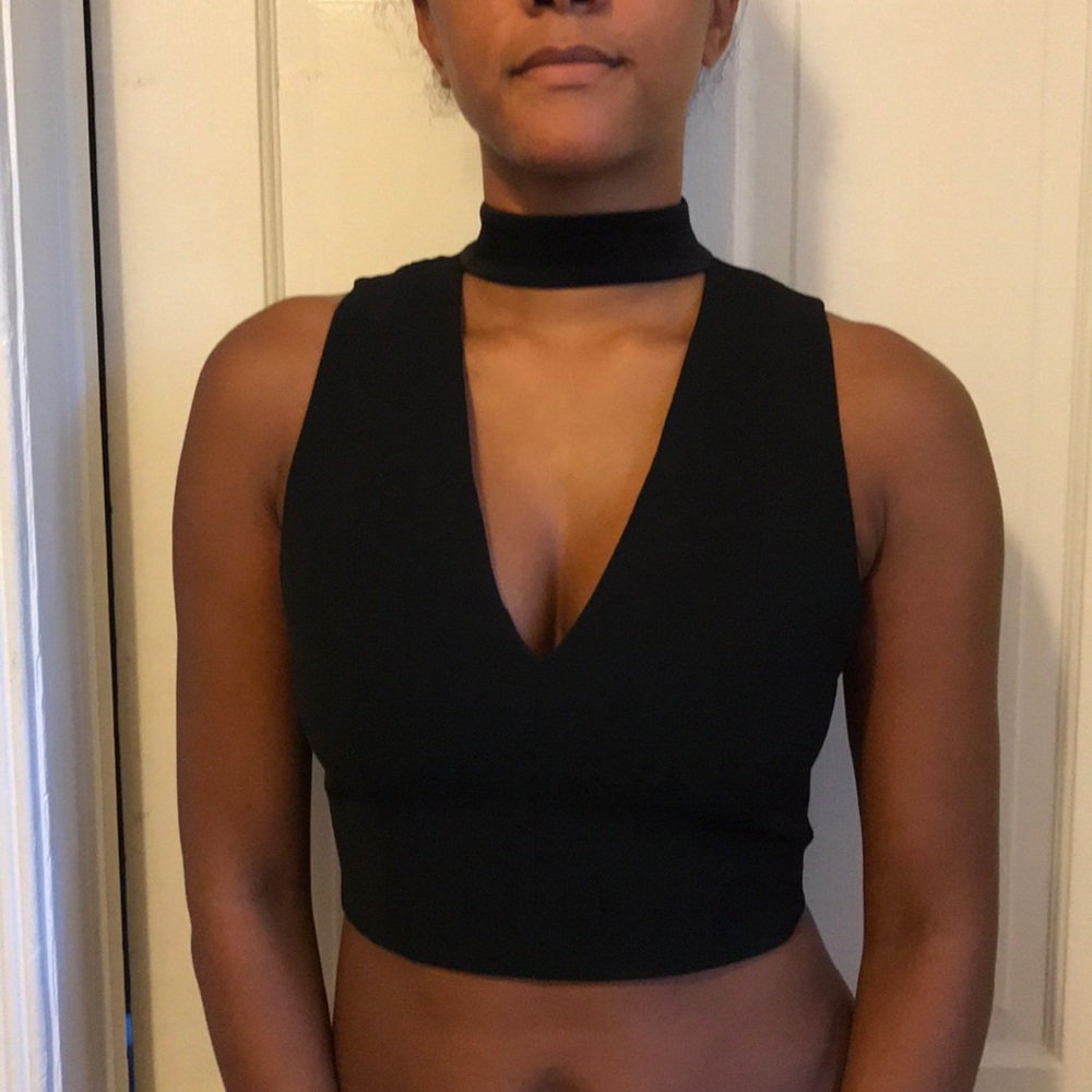 Alice and Olivia Crop top